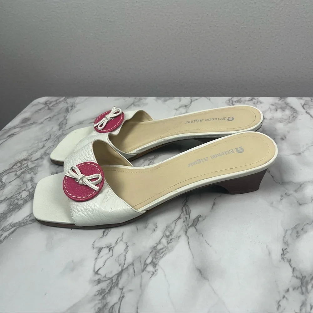Y2k Etienne Aigner E-SAGAN White, Pink Button Stacked Wood Heel Sandals Size 7 - Picture 4 of 7